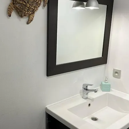 : Cosy Avec Terrasse Et Wifi, Ideal Pour 2 - Fr-1-696-90 Canet-en-Roussillon